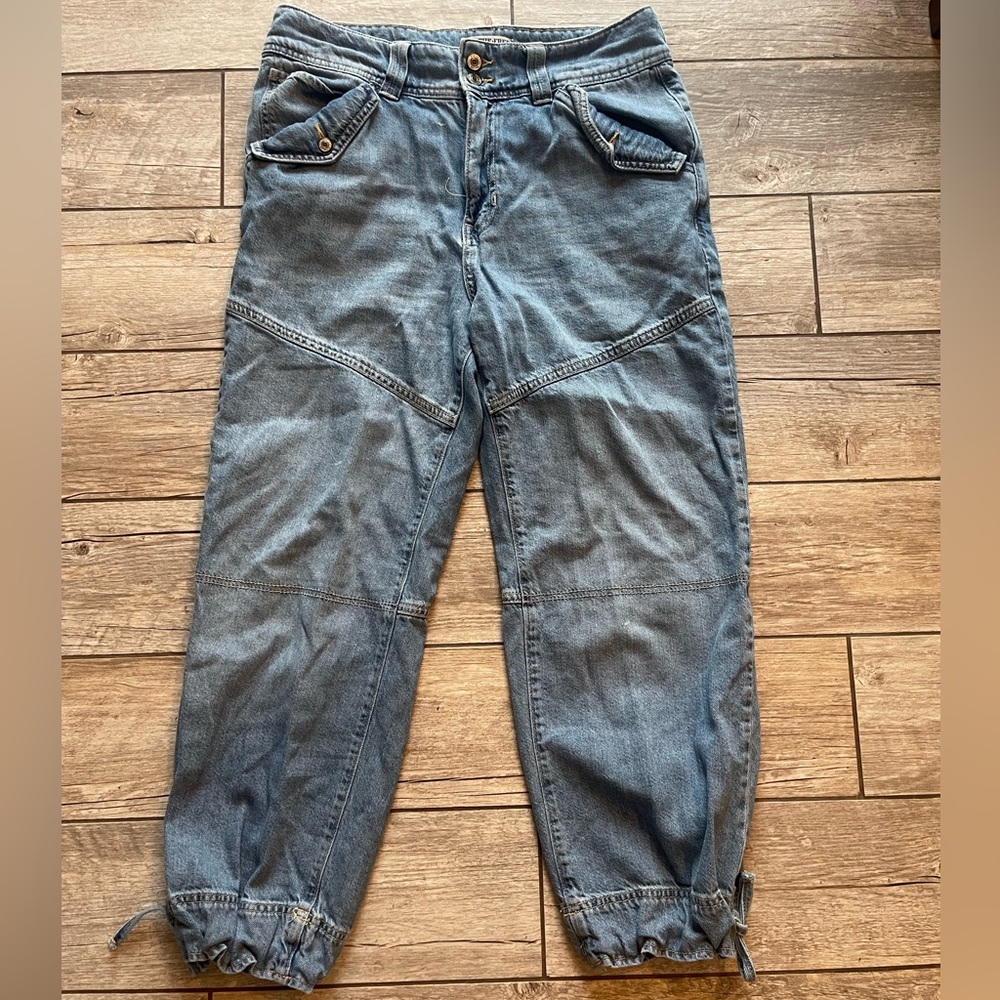 We The Free cinched ankle jeans